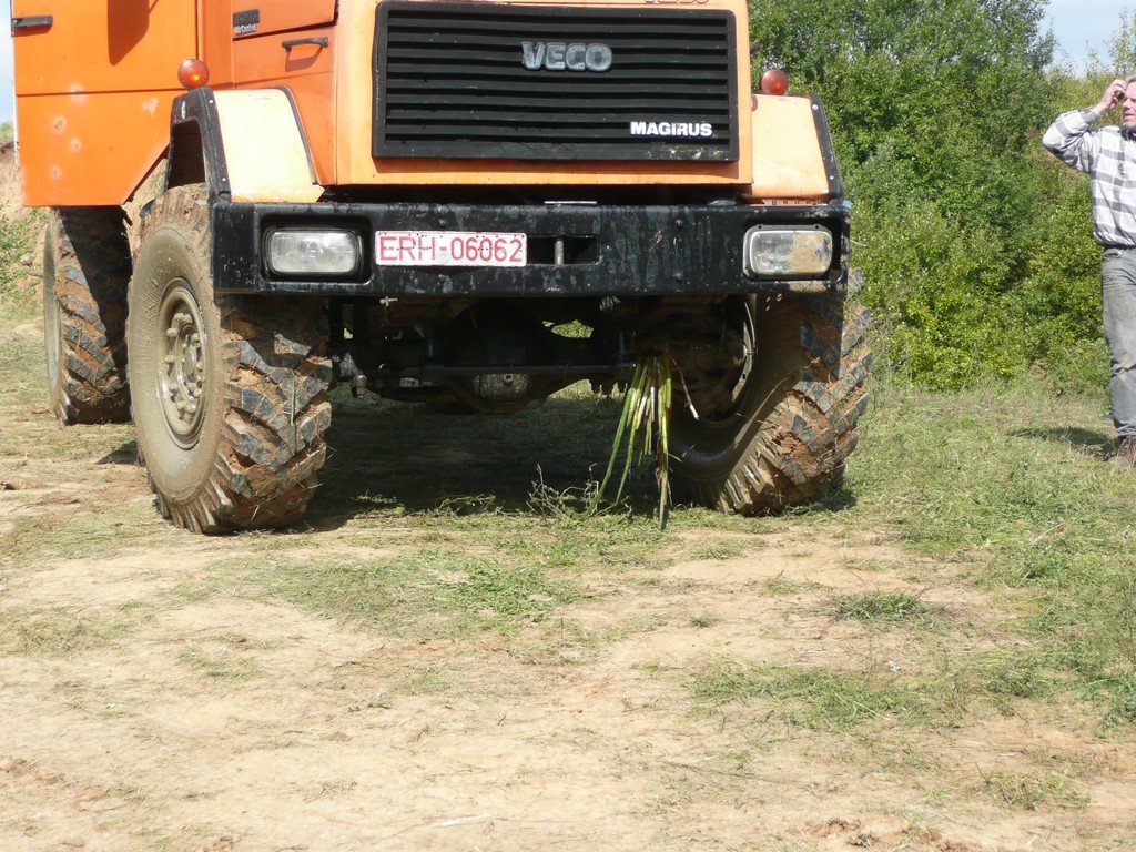 2010_0919_135049AA.JPG