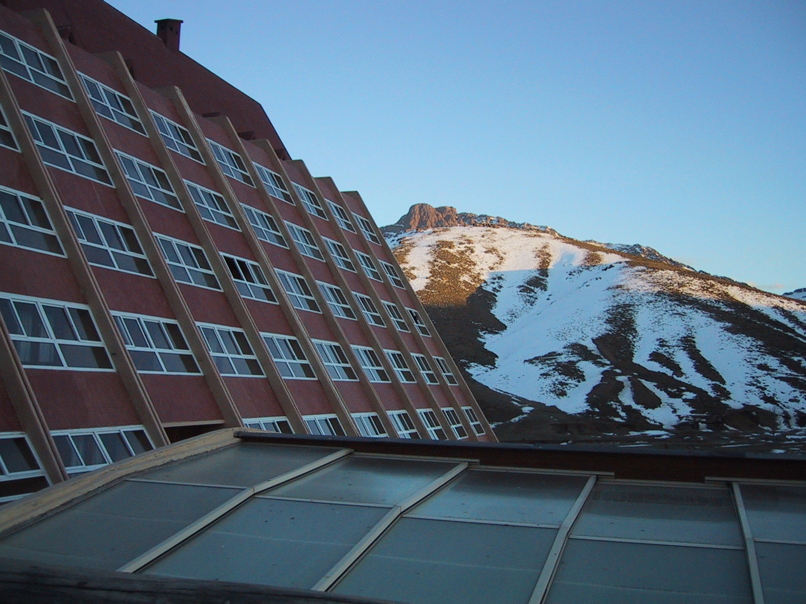 111-1174_IMG.JPG